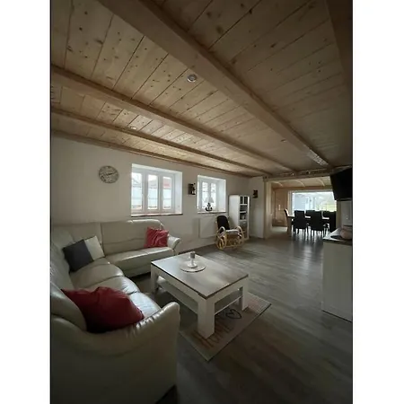 Lovely In Apartment *